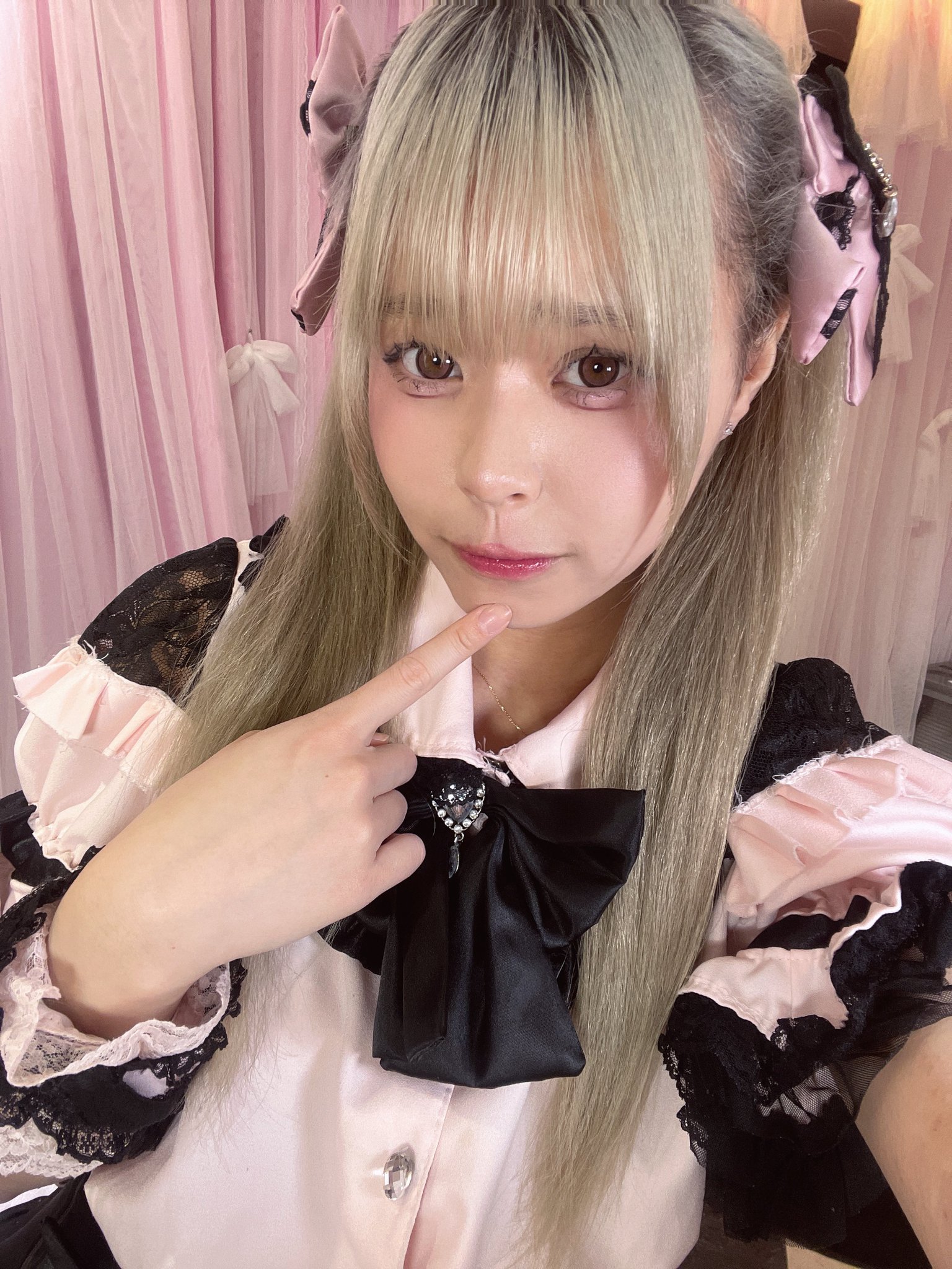 るあ